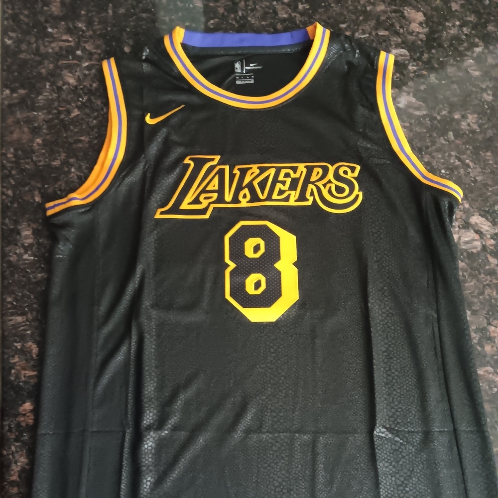 bryant black mamba jersey